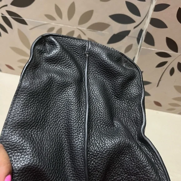 Authentic Tods tote 👜 with expandable storage soft pebbled leather durable - Picture 11 of 13